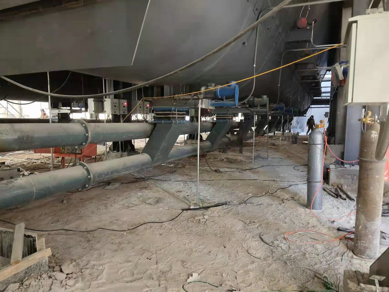 管鏈運(yùn)輸機(jī)